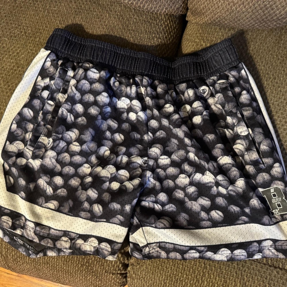 Men's Small Baseball Lifestyle 101 Shorts